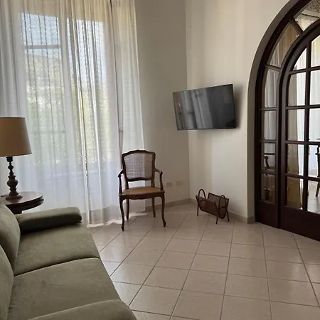 Casa Ferrigno Apartamento *